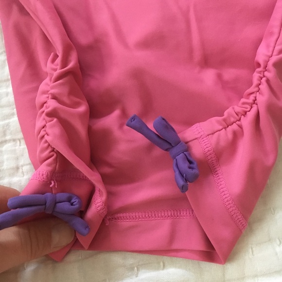 Hanna Andersson floral 100 rash guard - Picture 3 of 4